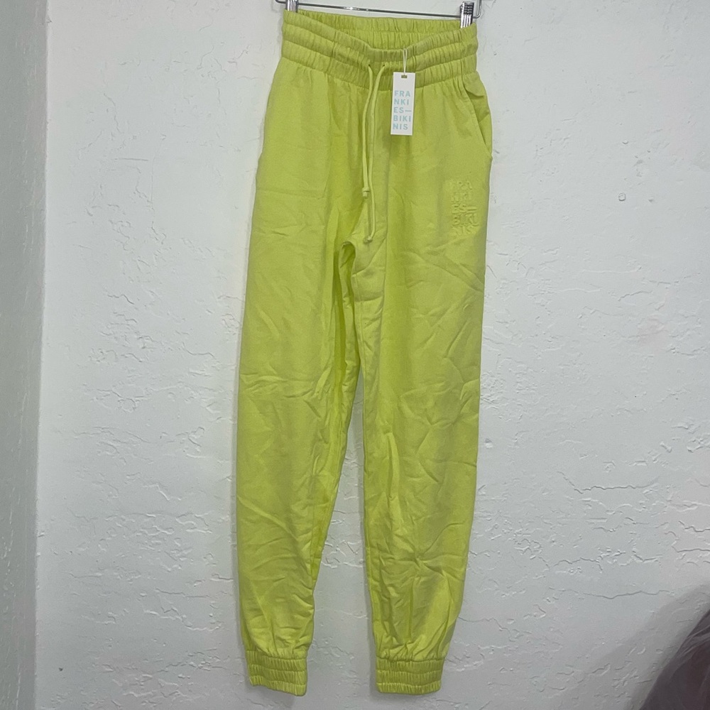 Frankie’s bikinis sweatpants